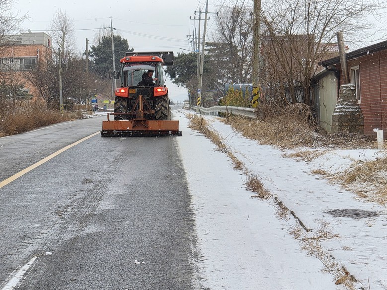 교동면 민관 합동 제설단, 신속한 대...