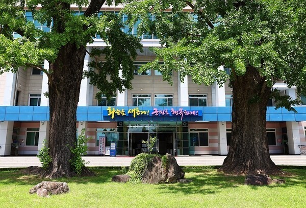 화순군, 『잠정햇살마을 타운하우스』 ...