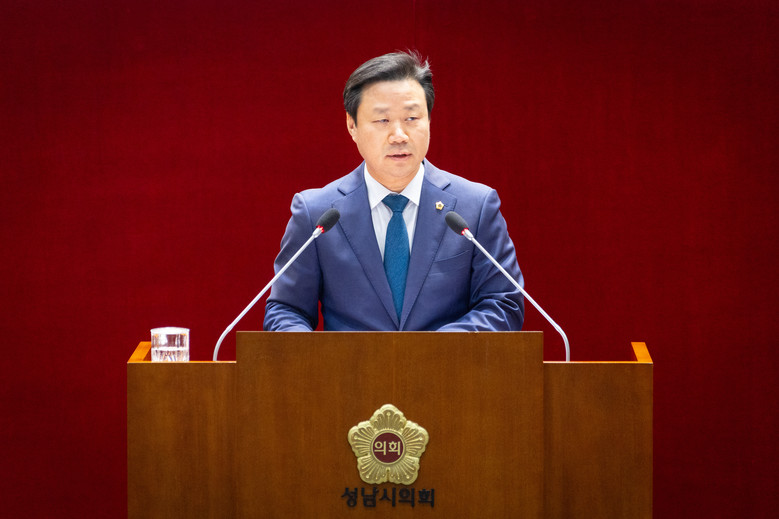 성남시의회 이준배 의원 교섭단체 대표...