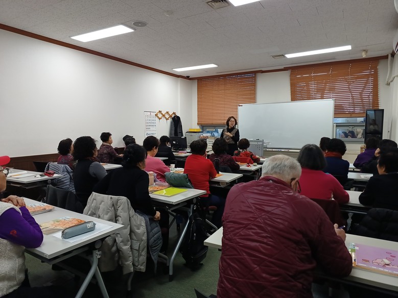 인천광역시교육청계양도서관, 초등학력인정 성인 문해교육 ‘글오름학교’ 3단계 과정 운영