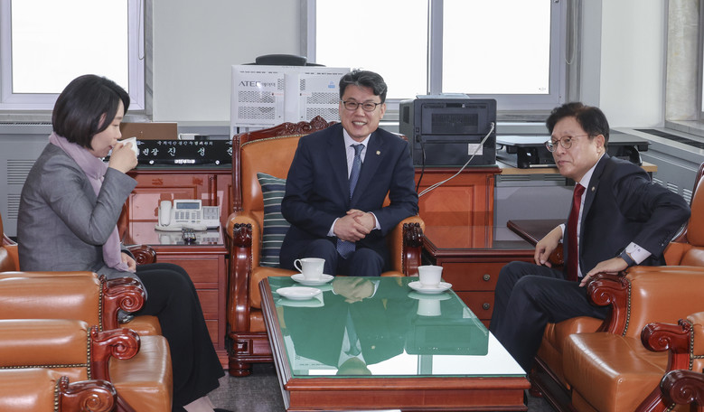 민주당 "반대해도 강행"·국힘 "무...