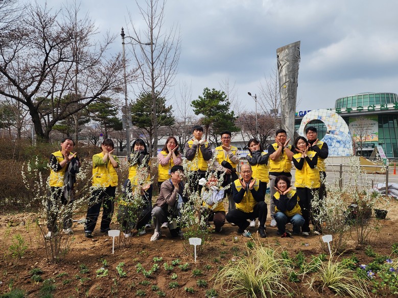 경기도농수산진흥원, 식목일 맞아 화훼...